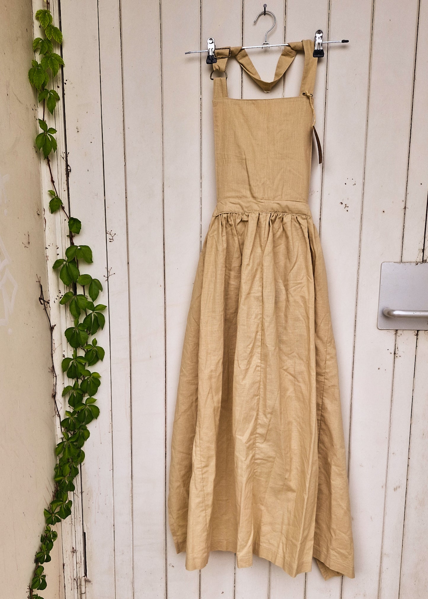 Pinafore Apron - Pale Yellow