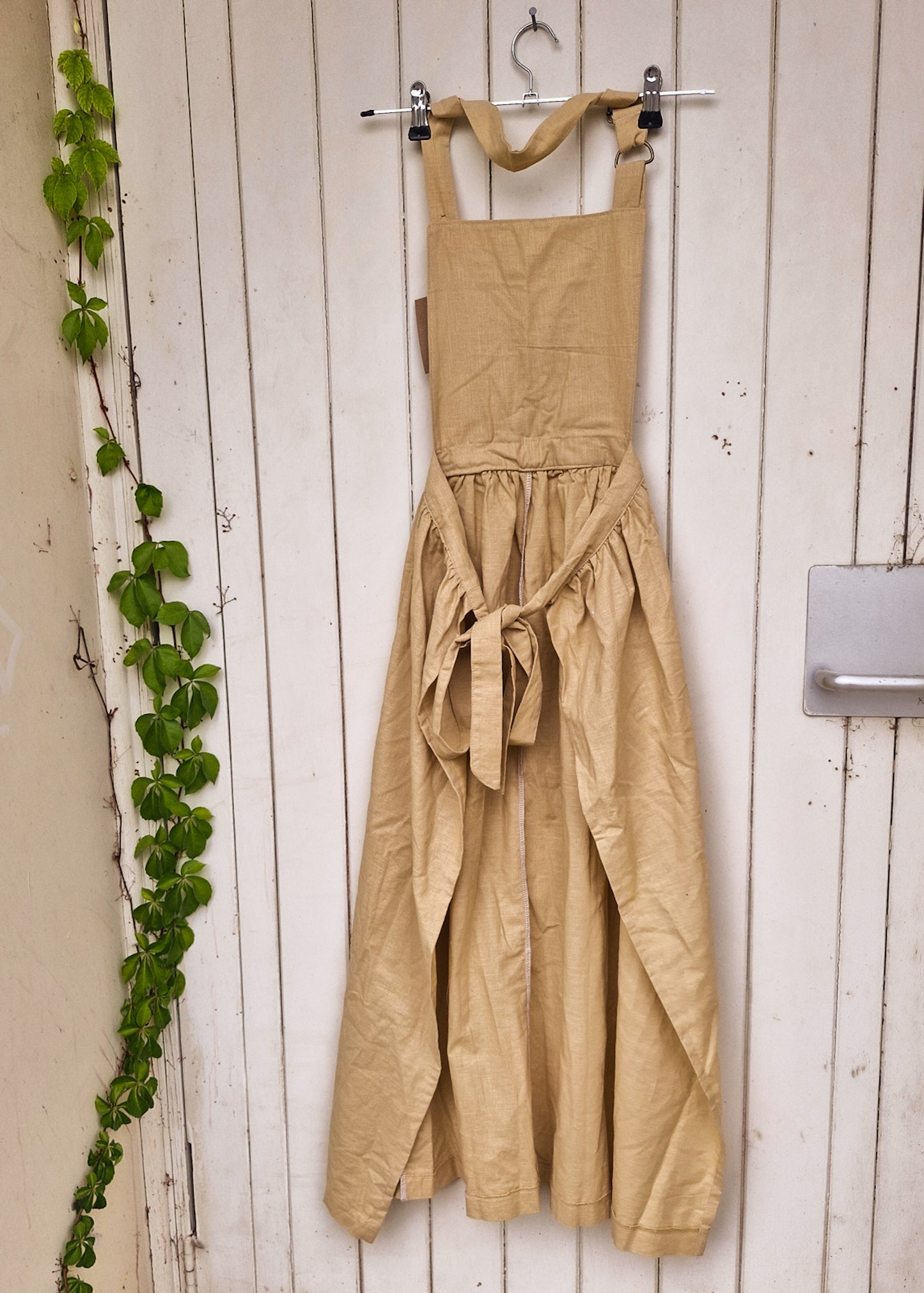 Pinafore Apron - Pale Yellow