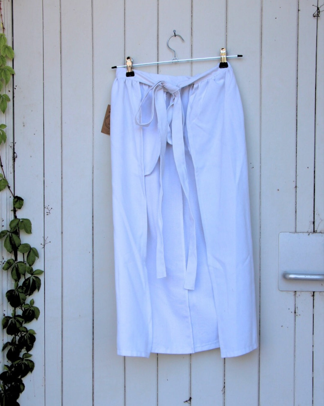 Gathered Half Apron - White