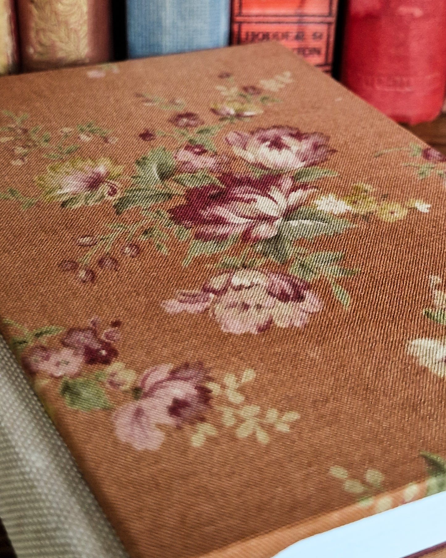 Rounded Fabric Bradel Bound Journal - Dusty Rose