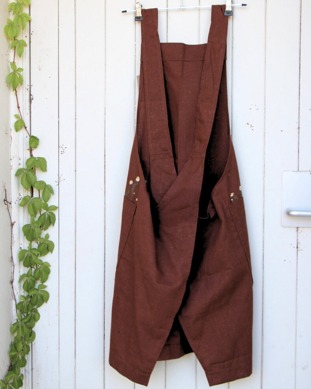 Hand Embroidered Japanese Style Crossback Apron - Red Clay Brown