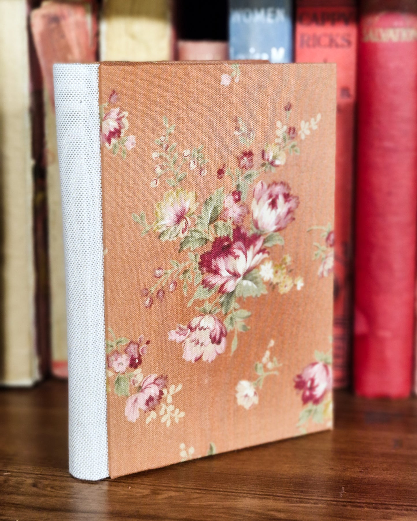 Rounded Fabric Bradel Bound Journal - Dusty Rose