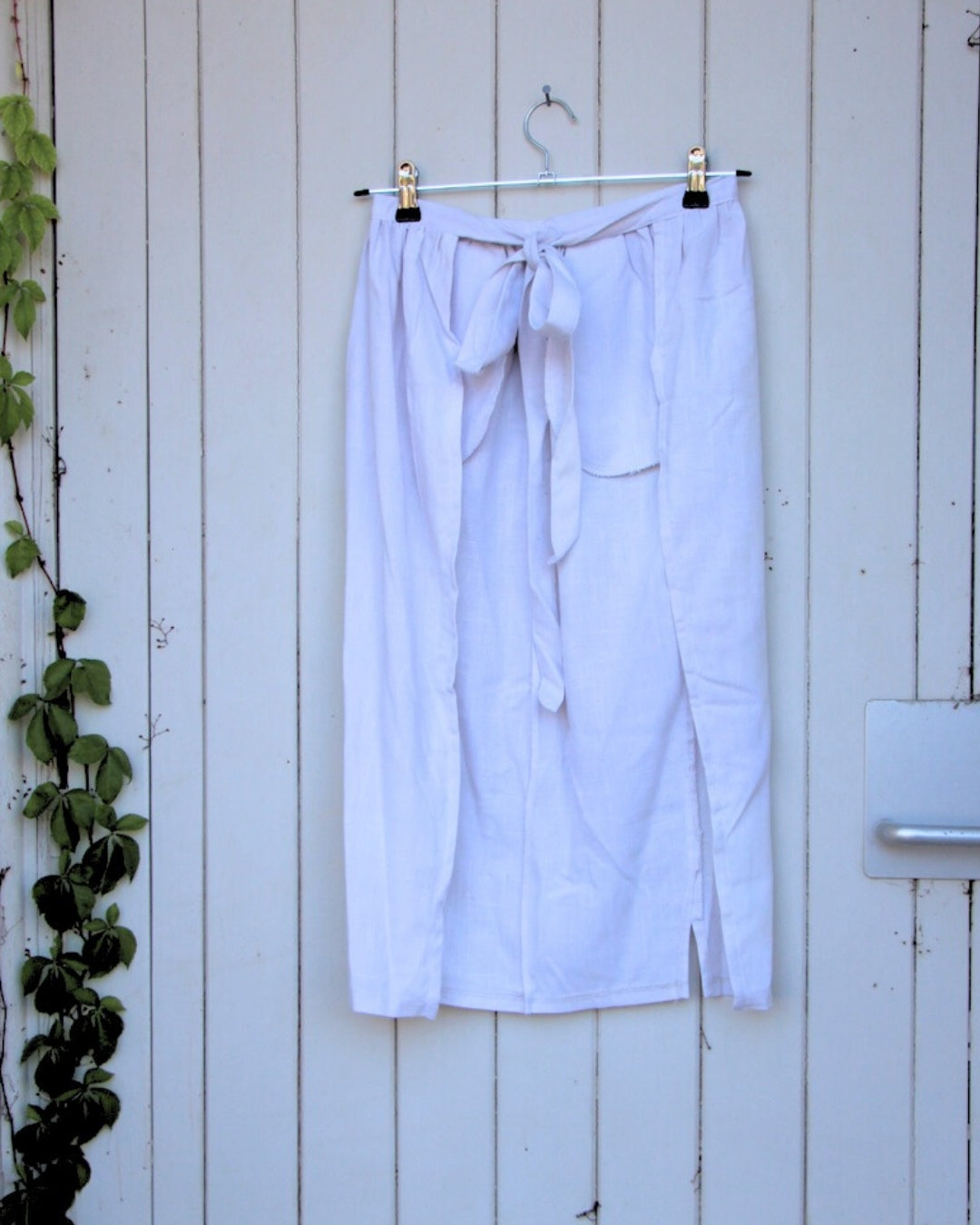 Gathered Half Apron - White