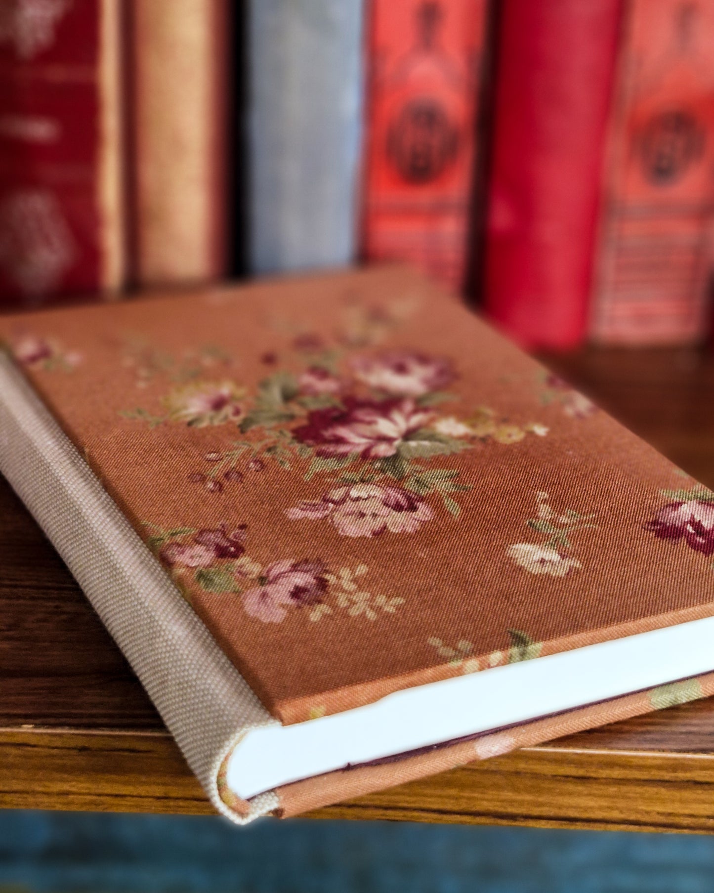 Rounded Fabric Bradel Bound Journal - Dusty Rose