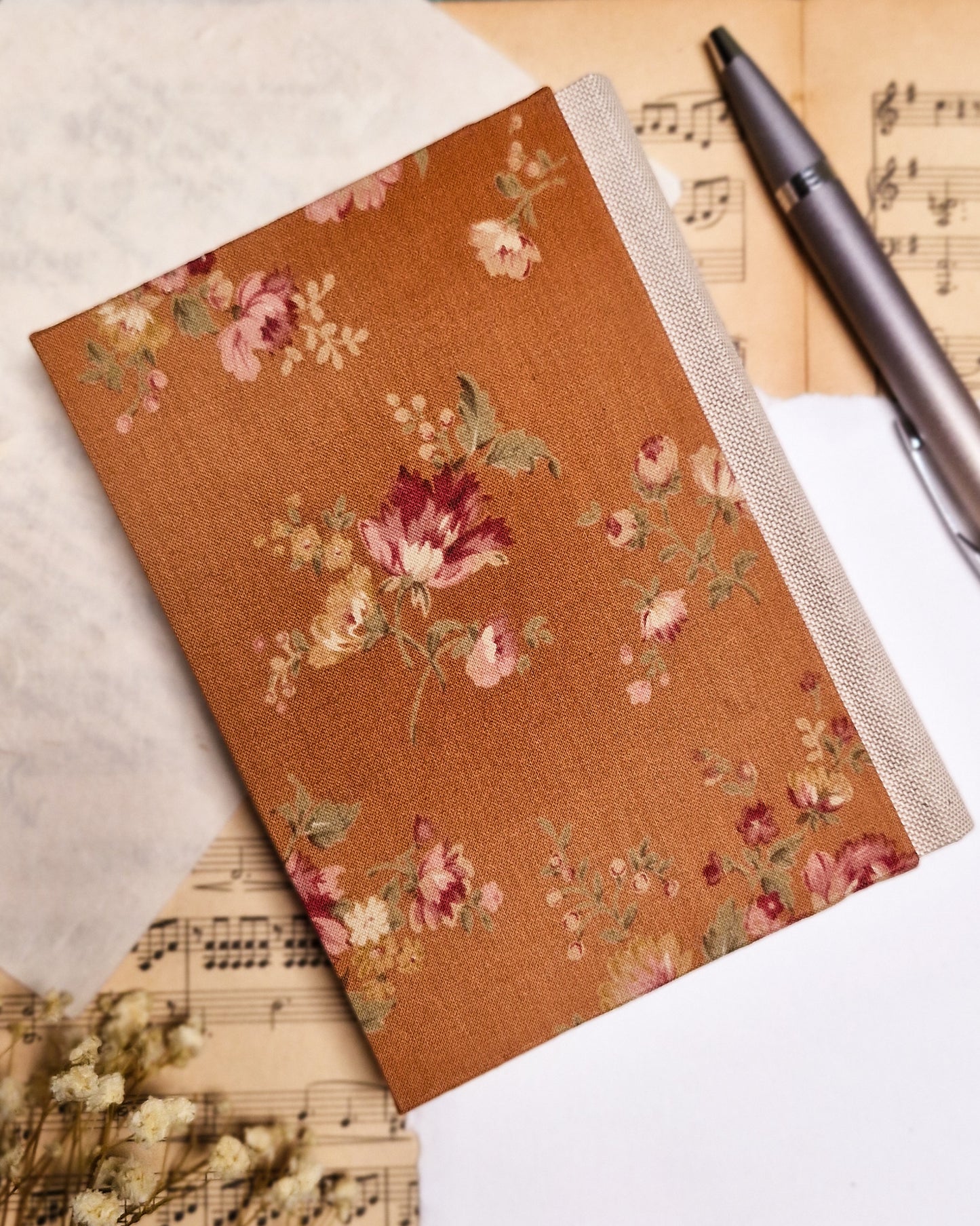 Rounded Fabric Bradel Bound Journal - Dusty Rose